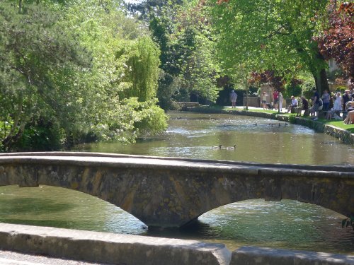 Pedestrian Bridge across River Windrush, Bourton on the Water