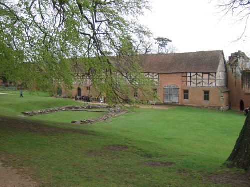 Tudor Stables, Kenilworth Castle