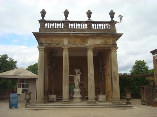 Flora's Temple and the Statue of Flora