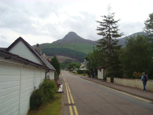 Gleann Comhann and Sgorr na Ciche