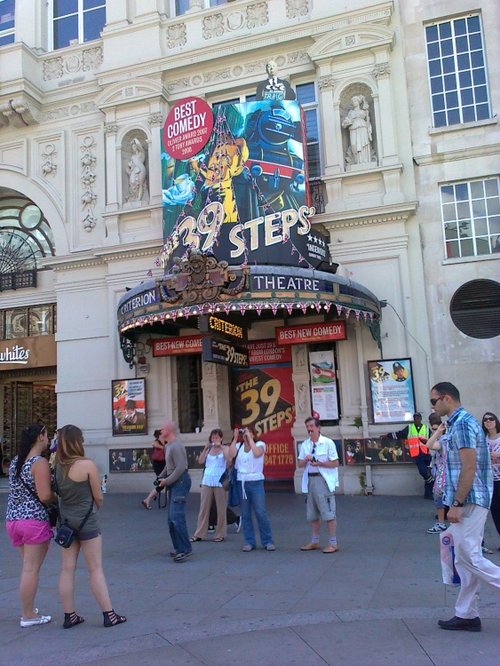 Piccadilly Circus