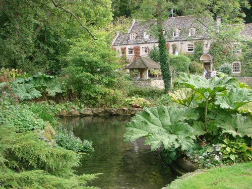 The Swan Inn at Bibury