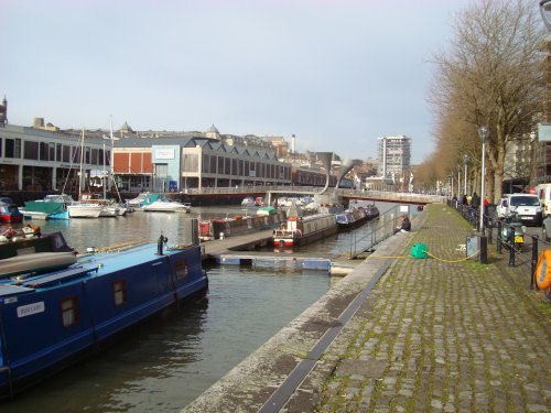 Narrow Quay