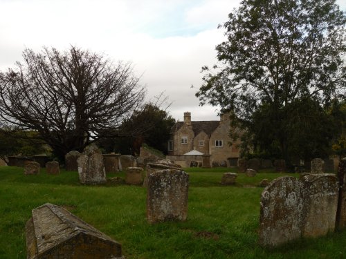 Bampton, churchyard near St Mary Church