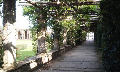 View towards lake at Hever Castle