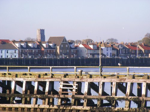 Gorleston by the river