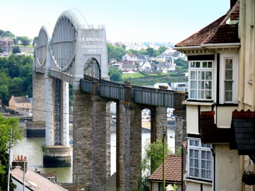 Brunels Saltash railway bridge