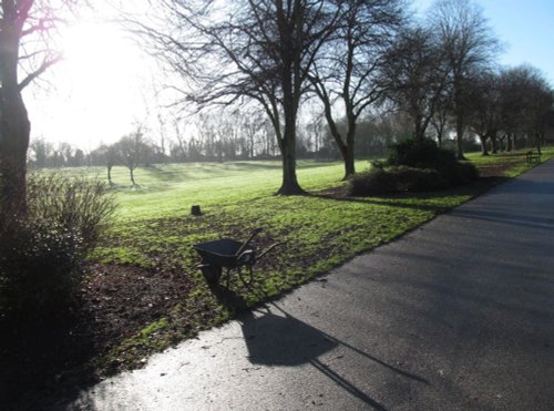 Rushden Hall Park