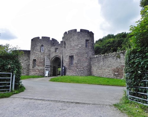 Entrance view from car park