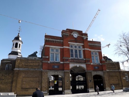 Woolwich Arsenal Gateway, Woolwich