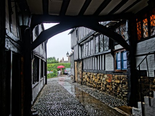 Courtyard passage, the Mermaid Inn