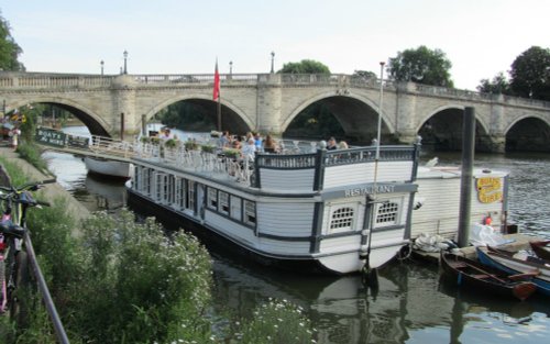 Floating Restaurant