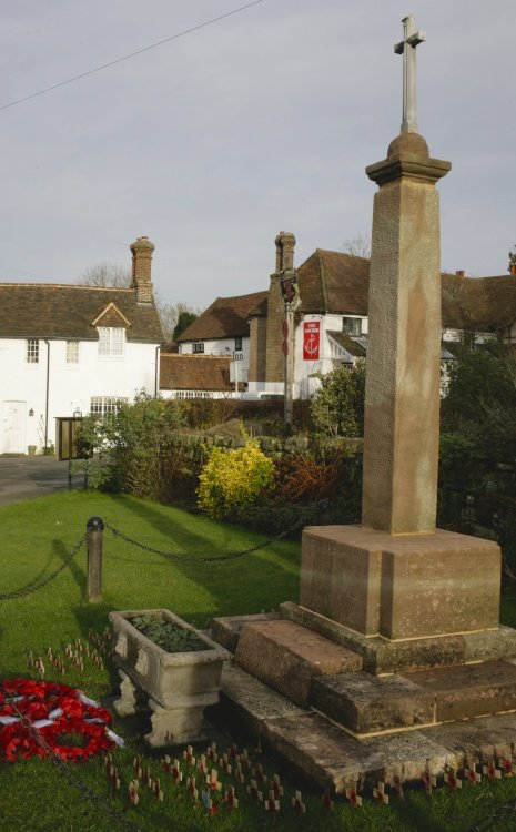 WW2 Memorial, Hartfield