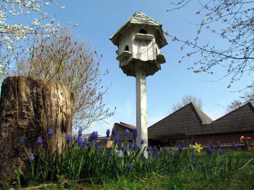 Coteford infant school, Eastcote village