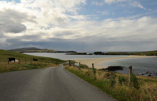 St.Ninian's Isle tombolo - Shetland Mainland