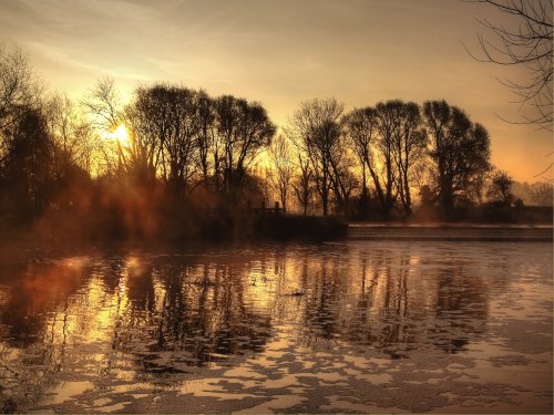 Cossington weir, Leicestershire.