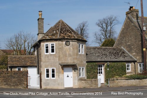 Pike Cottage/Clock House, Acton Turville, Glouceserstershire 2012