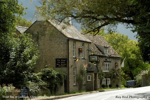 The Trout Inn, nr Lechlade, Gloucestershire 2009