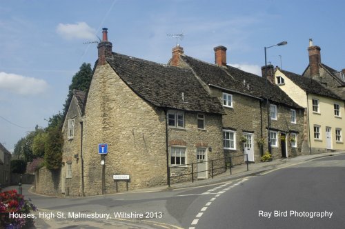 Houses, High St, Malmesbury, Wiltshire 2013