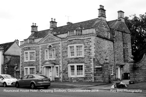 Rounceval House Hotel, Rounceval St, Chipping Sodbury, Gloucestershire 2014