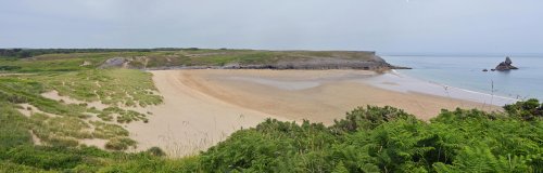 Barafundle Beach on the Pembroke Coastal Walk