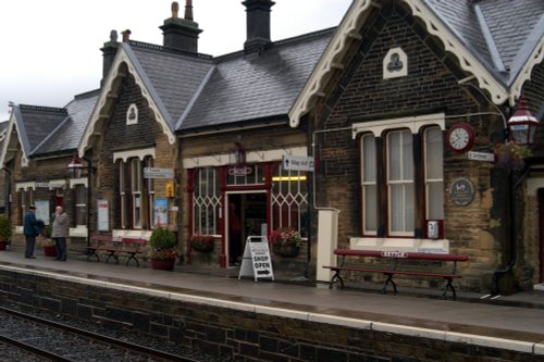 Settle Station