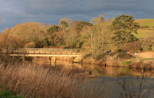 White Bridge crosses the River Otter