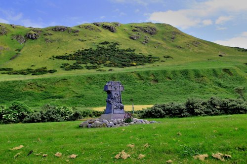 Monument to Russian Cruiser Lendalfoot