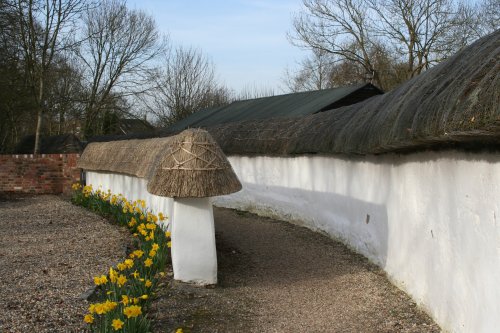 Beautifully restored ancient cob walls in Blewbury