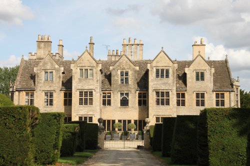 Shipton Court, Shipton-under-Wychwood