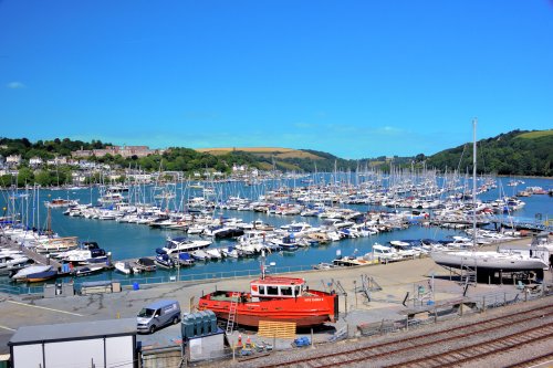 Kingswear Marina and Boat Repairs on the River Dart