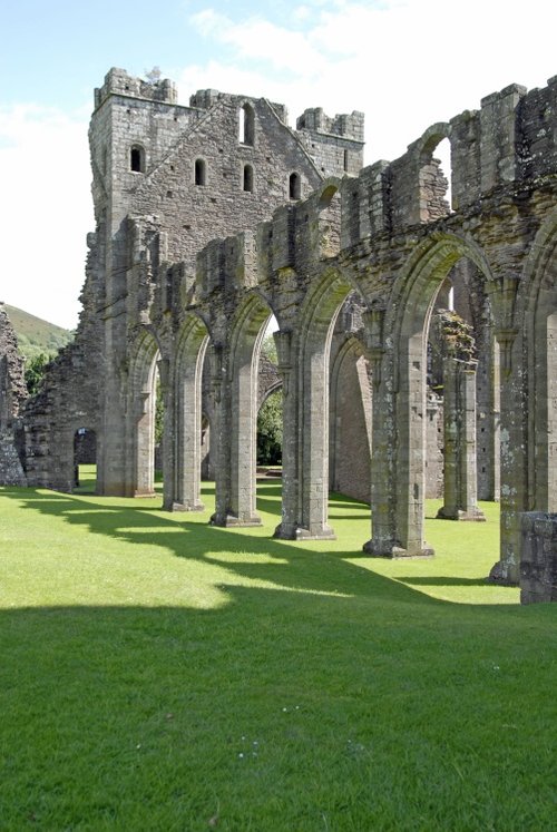 Llanthony Priory