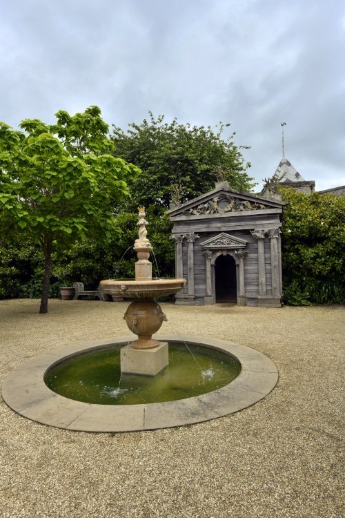 Arundel Castle Garden