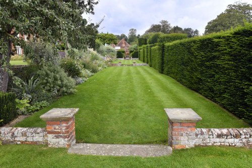 Doddington Place Garden