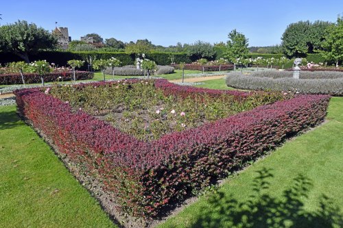 Penshurst Place Gardens