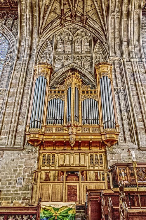 Great Malvern Priory: the organ