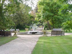 The Botanic Gardens of Oxford Wallpaper