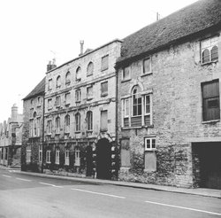 Cirencester Mills Wallpaper