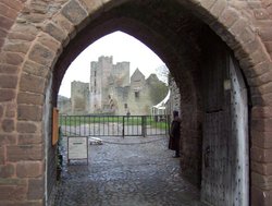 The main gate of Ludlow Castle Wallpaper