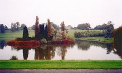 Scenic island in the lake on the north side of the palace. Wallpaper