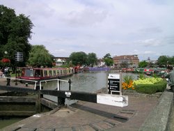 The canal basin, Stratford-upon-Avon. 24 July 04 Wallpaper