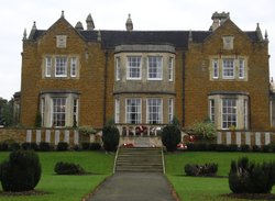 Old Town Hall set in the Memorial Gardens Wallpaper