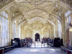 The Divinity School, Bodleian Library, Oxford Wallpaper