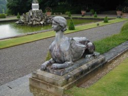 Sculpture near the Bernini Rivergods Fountain Wallpaper