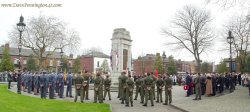 Leigh Cenotaph at Church Street Gardens, Leigh. Wallpaper