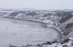 Filey's sea frontage in the January snow 2003 Wallpaper