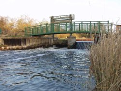 Brandon Staunch on the River Ouse Wallpaper