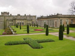 Lyme Hall Wallpaper