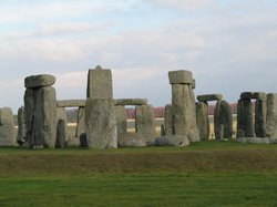 Stonehenge. Taken during a bus trip to Stonehenge, Bath and Windsor Castle Wallpaper