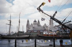 Albert Dock, Liverpool Wallpaper